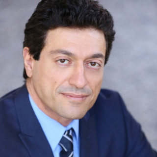 Robert Babak Hakim
